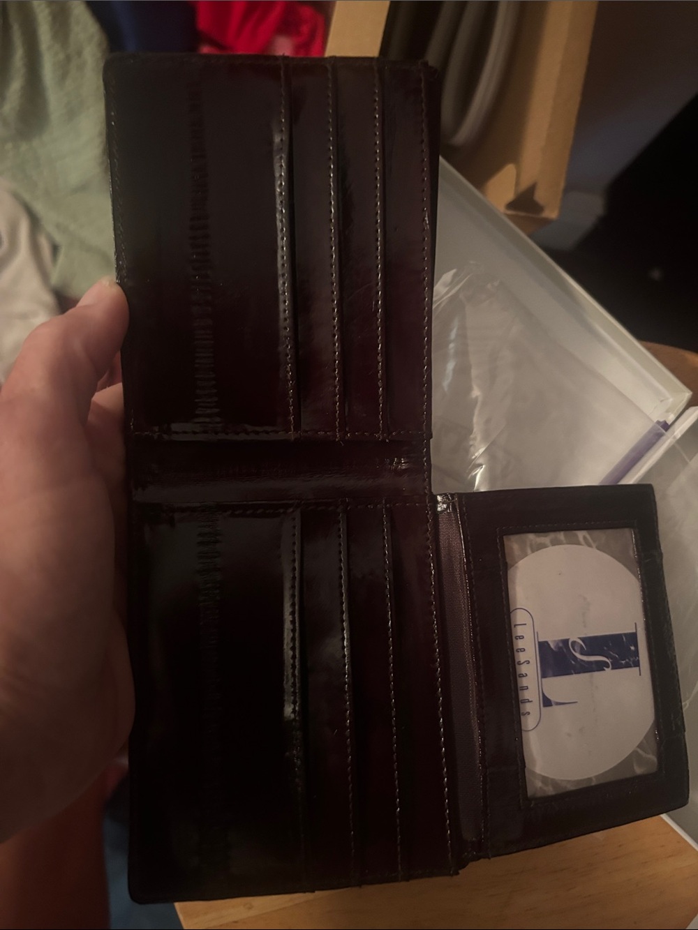 Eel skin wallet Dark Brown Leather Bi-Fold ID Window